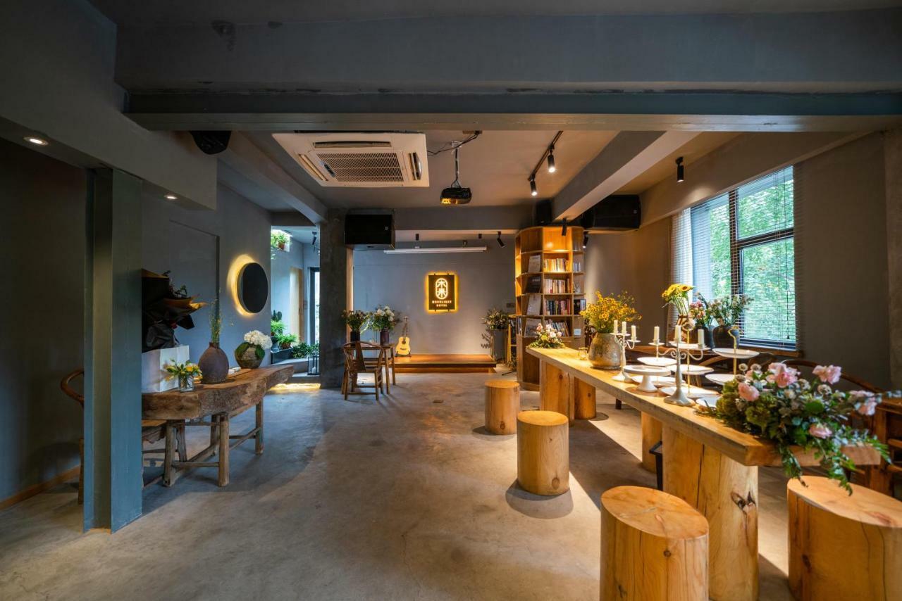 Moonlight Hotel Chengdu Luaran gambar